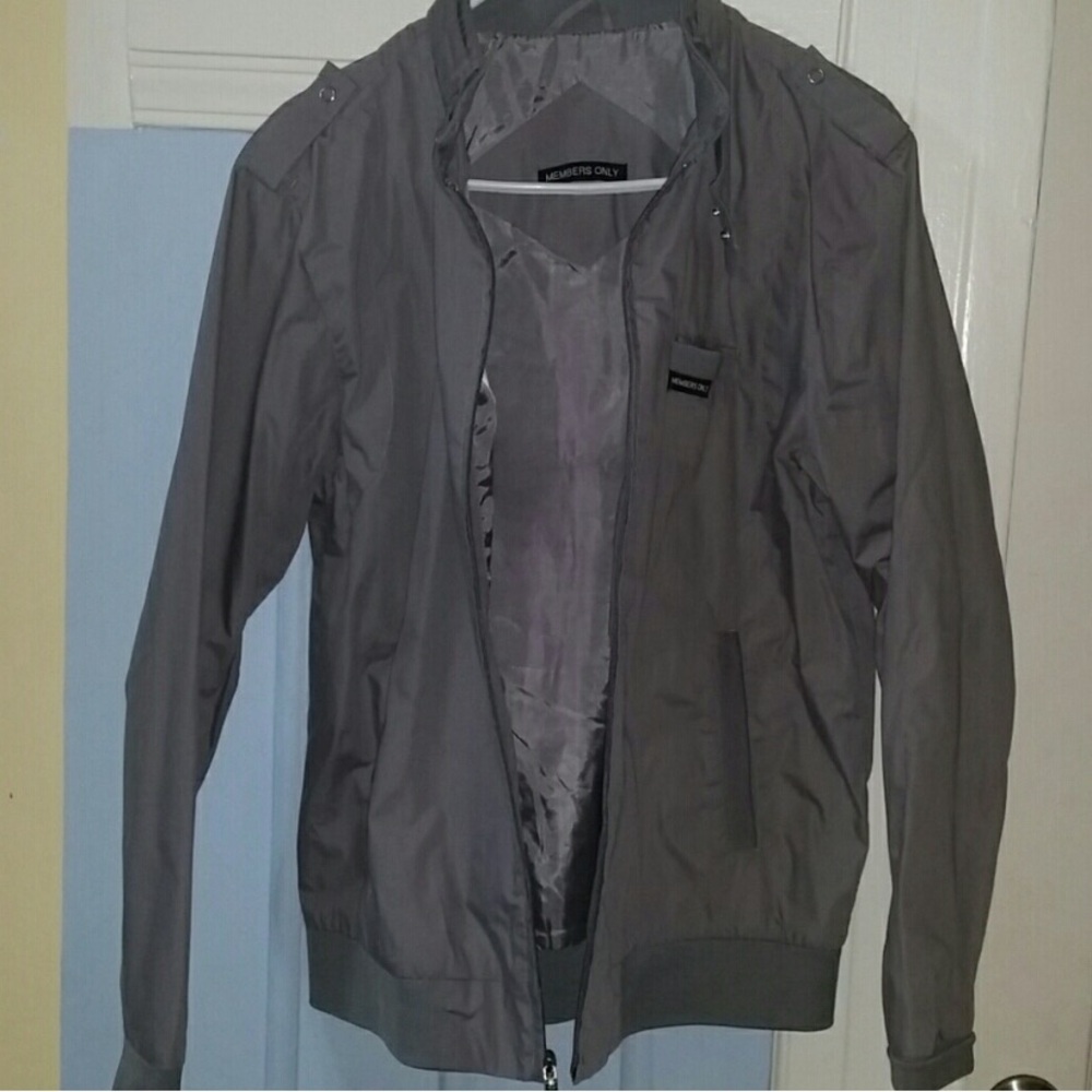 Members Only Jacket Size L